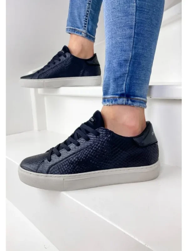 Femme Crime London Baskets^Low Top Essential-