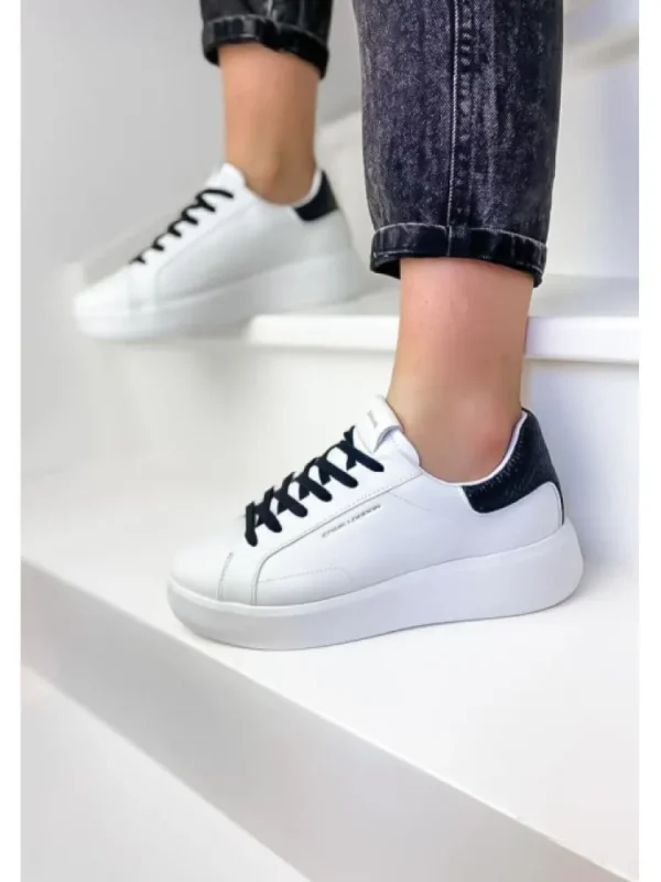 Femme Crime London Baskets^Sneakers Low Top Level Up White-