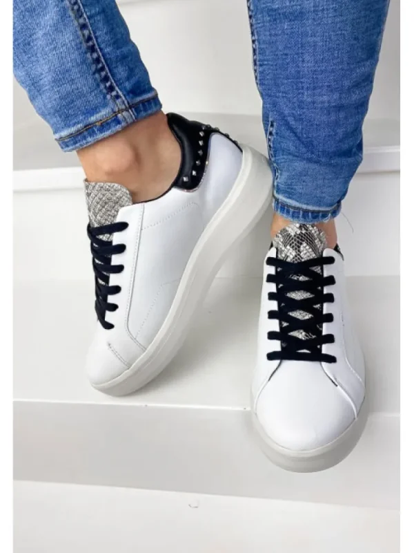Femme Crime London Baskets^Sneakers Low Top Level Up