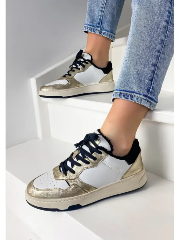 Femme Crime London Baskets^Sneakers Timeless Low Top Dore-