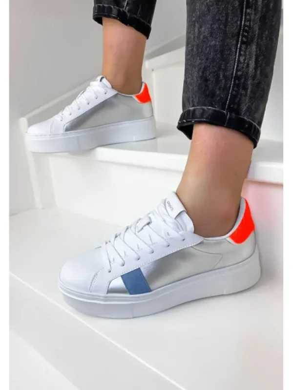Femme Crime London Baskets^Sneakers Weightless Low Top Silver-